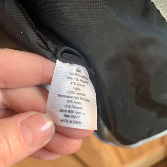 Silver jacket with fur collar - Picture 6 of 7